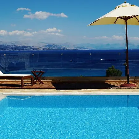 Artemis Semesterbostad *