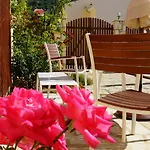 Artemis Casa vacanze *